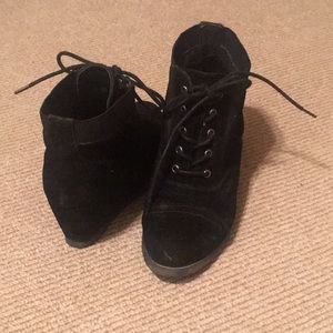 Black Velvet Wedges